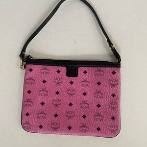 MCM Pouch (Pink)